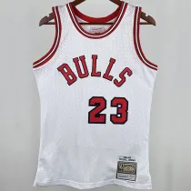 1984/1985 Bulls JORDAN #23 White Retro NBA Jerseys 热压