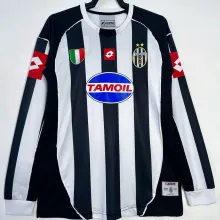 2002/03 JUV Home Retro Long Sleeve Soccer Jersey