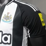 WINNERS #25 Newcastle Home Player Version Jersey 2024/25（SAM FENDER People Watching有号下广告）★★