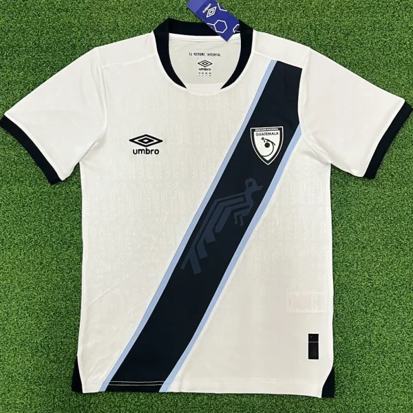 2025/26 Guatemala Home Fans Soccer Jersey