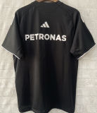 2025/26 Mercedes AMG Petronas F1 Black Team T-Shirt  圆领