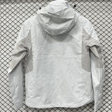 2026/27 UA Outdoor Windbreaker  F884