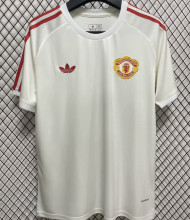 2025 M Utd White Retro Style Fans Training Jersey