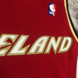 2003/04 Cleveland JAMES #23 Retro Red NBA Jerseys热压