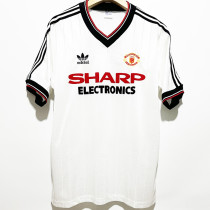1982/83 M Utd Away White Retro Soccer Jersey