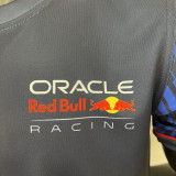 2023/24 Red Bull Racing No.11 Black F1 Team T-Shirt (号码 11 圆领)