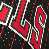 1997/98 Bulls PIPPEN #33 Black Retro NBA Jerseys 热压