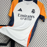 2024/25 RM White Training Fans Jersey 背后有广告