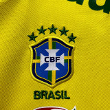 2022 Brazil Yellow POLO Soccer Jersey有钮