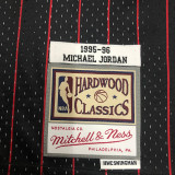1997/98 Bulls PIPPEN #33 Black Retro NBA Jerseys 热压
