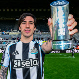2025/26 Newcastle Home Player Version Soccer Jersey