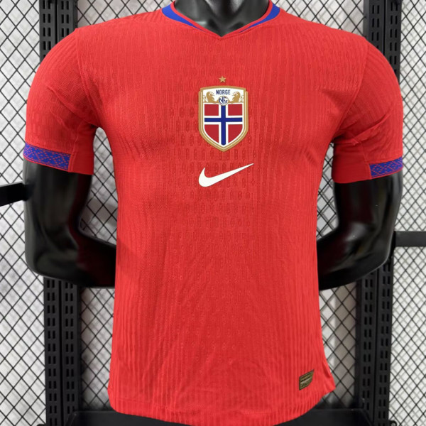 2025/26 Norway Home Red Player Version Soccer Jersey
