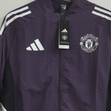 2025/26 M Utd Windbreaker