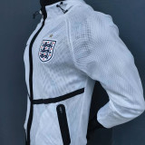2026/27 England Double Layered Windbreaker  (Size is Slightly Small ,Please Purchase a Large Size)