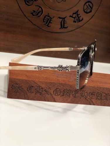 C*hrome H*earts Glasses Top Quality Message US on whatsapp for other links for More Glasses