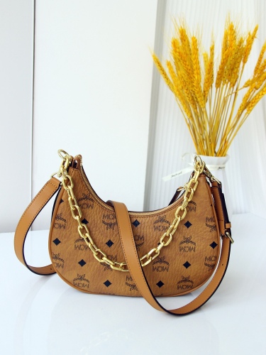 M*CM Bag Top Quality 19*24*6.5CM