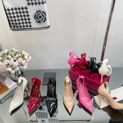 Women V*alentino Top Sandals