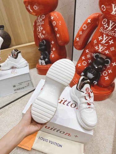 Women L*ouis V*uitton Archlight Top Sneaker