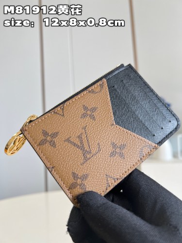 L*ouis V*uitton Top Wallets 12*8*0.8CM