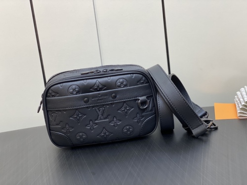 L*ouis V*uitton Top Bag 11*18.5*6.5CM