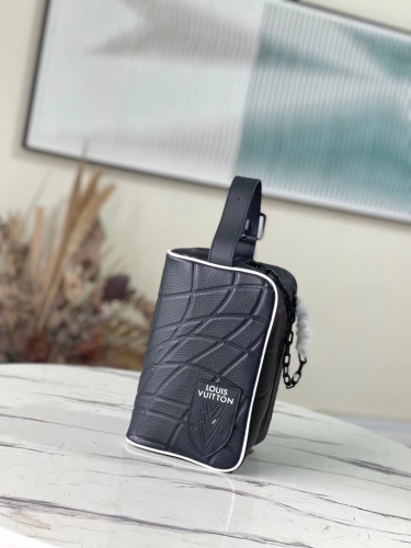 L*ouis V*uitton Top Bag 15*24*15CM