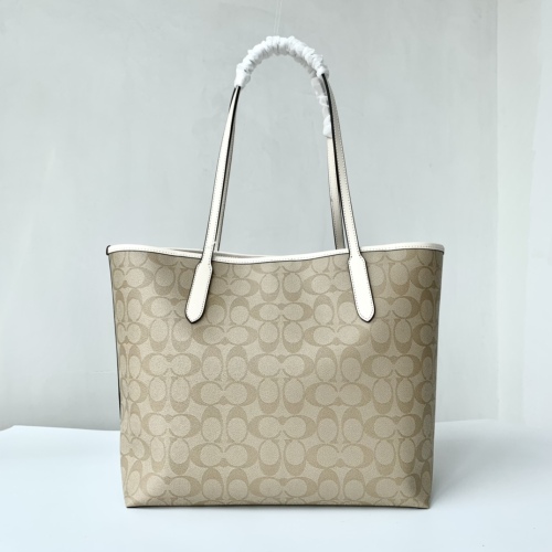 C*oach Top Bag 33*29*16CM