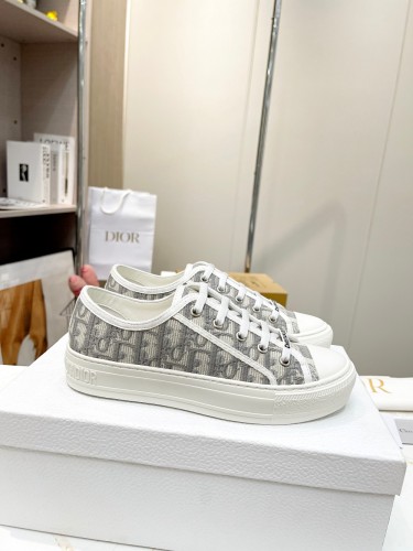 Women D*ior Top Sneakers