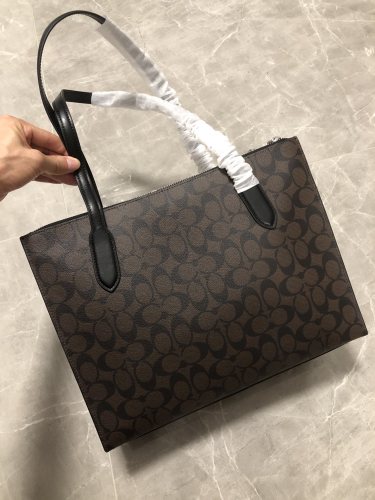 C*oach Top Bag 36*28*8CM