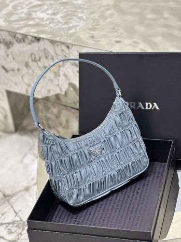 P*rada Top Bag 22*18*6CM