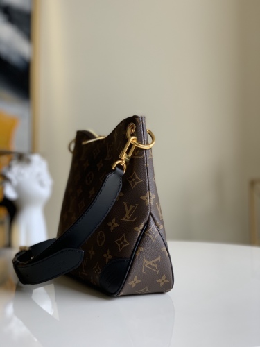 L*ouis V*uitton Top Bag 28*25*9CM