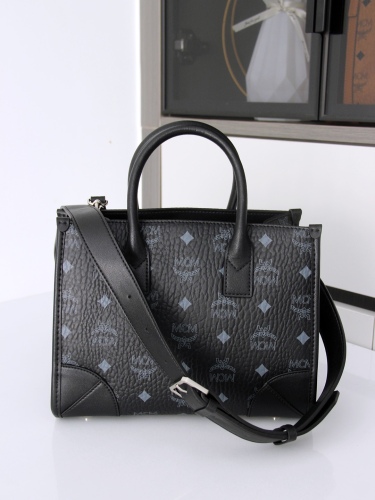 M*CM Bag Top Quality 19*24*11CM