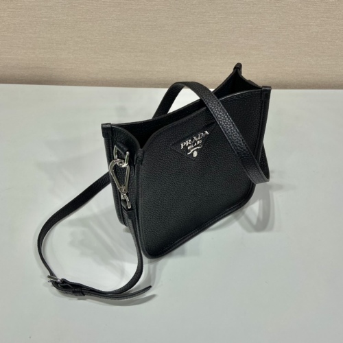 P*rada Top Bag 19*20*6CM