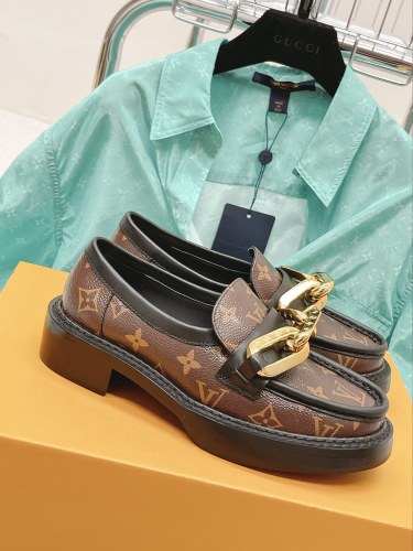 Women L*ouis V*uitton Top Sneaker
