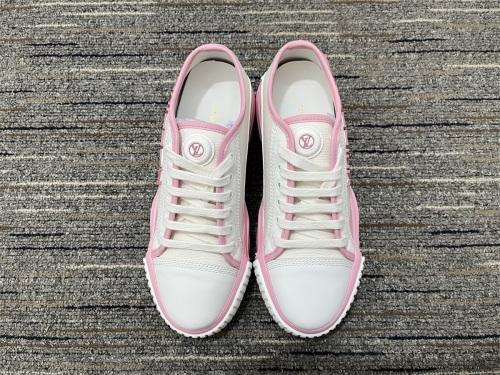 Men L*ouis V*uitton Top Sneakers