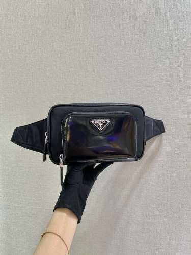 P*rada Top Bag 21*12.5*4.5CM