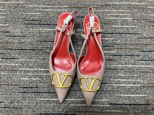 Women V*alentino Top Quality Sandals