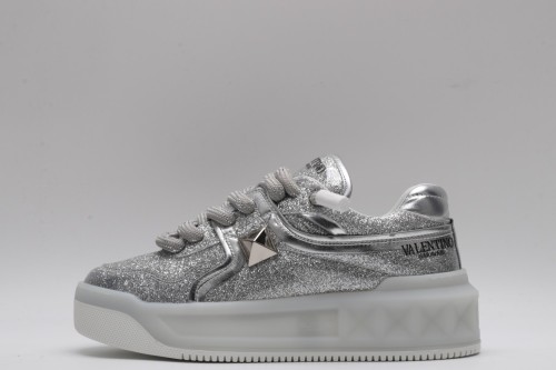 Men Women 𝑉*𝐴𝐿𝐸𝑁𝑇𝐼𝑁𝑂 Top Sneakers