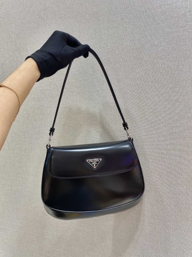 P*rada Bag Top Quality 23*18*4CM