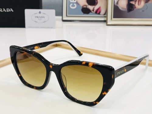 P*rada Glasses Top Quality