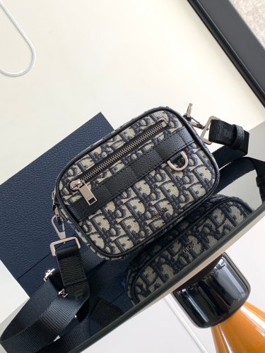 D*ior Bag Top Quality 17*12.5*4CM