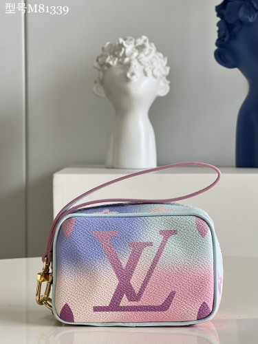 L*ouis V*uitton Top Bag 11*8*4CM