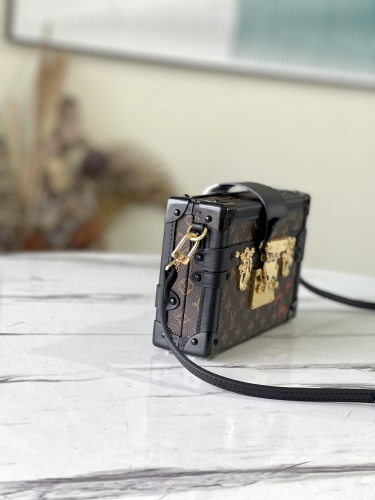 L*ouis V*uitton Bag Top Quality 20*12.5*5cm