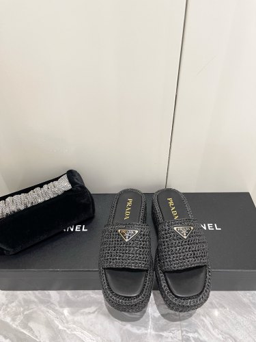 Women P*rada Top Quality Sandals