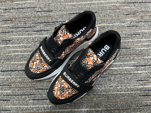 Men B*urberry Top Quality Sneakers