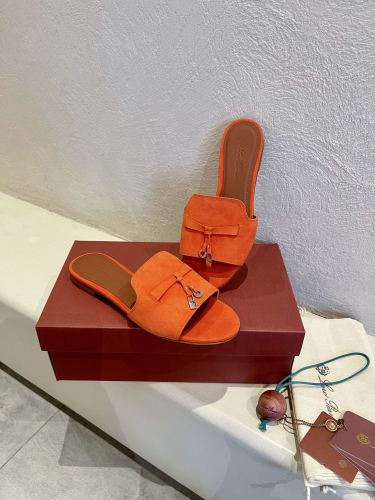 Women L*oro P*iana Top Sandals