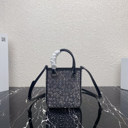 P*rada Bag Top Quality 15*17.5*5CM