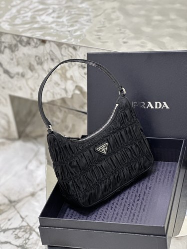 P*rada Top Bag 22*18*6CM