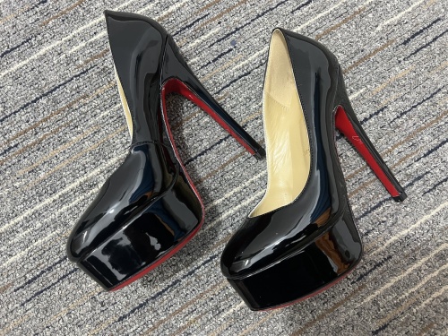 Women C*hristian L*ouboutin High Heels