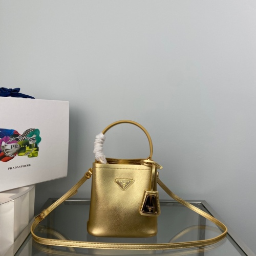 P*rada Bag Top Quality 15*16*9.5CM