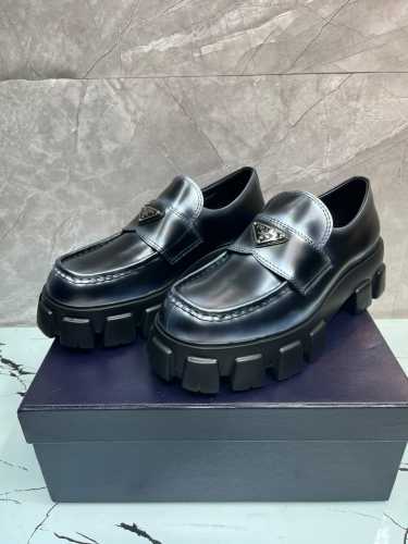 Men Women P*rada Top Sneaker